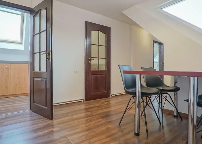 Coroni - Delegati Si Muncitori Guest house *