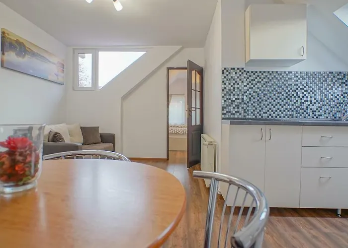 Coroni - Delegati Si Muncitori Guest house Brasov